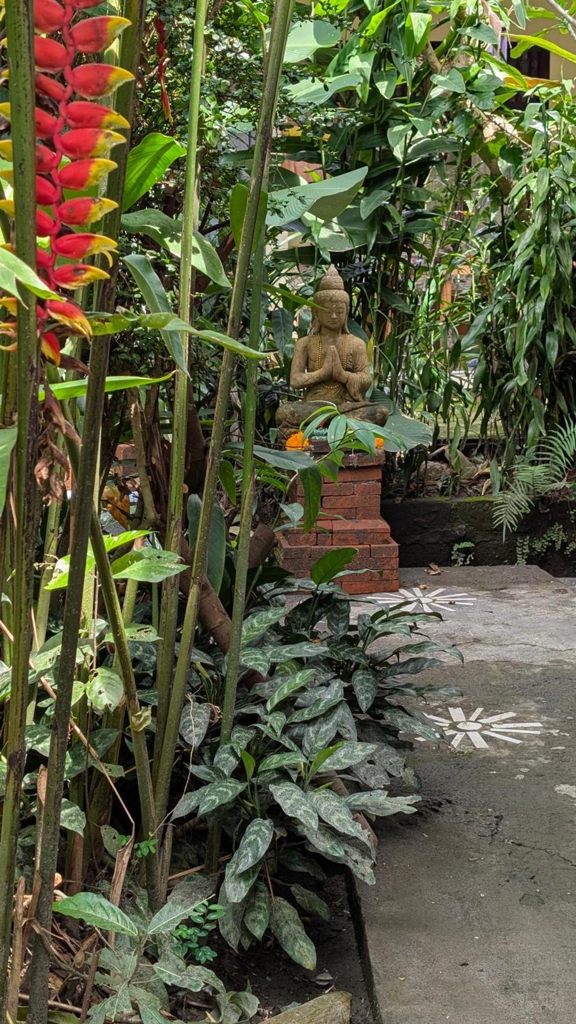 Krisda Ubud Guest House Dış mekan fotoğraf