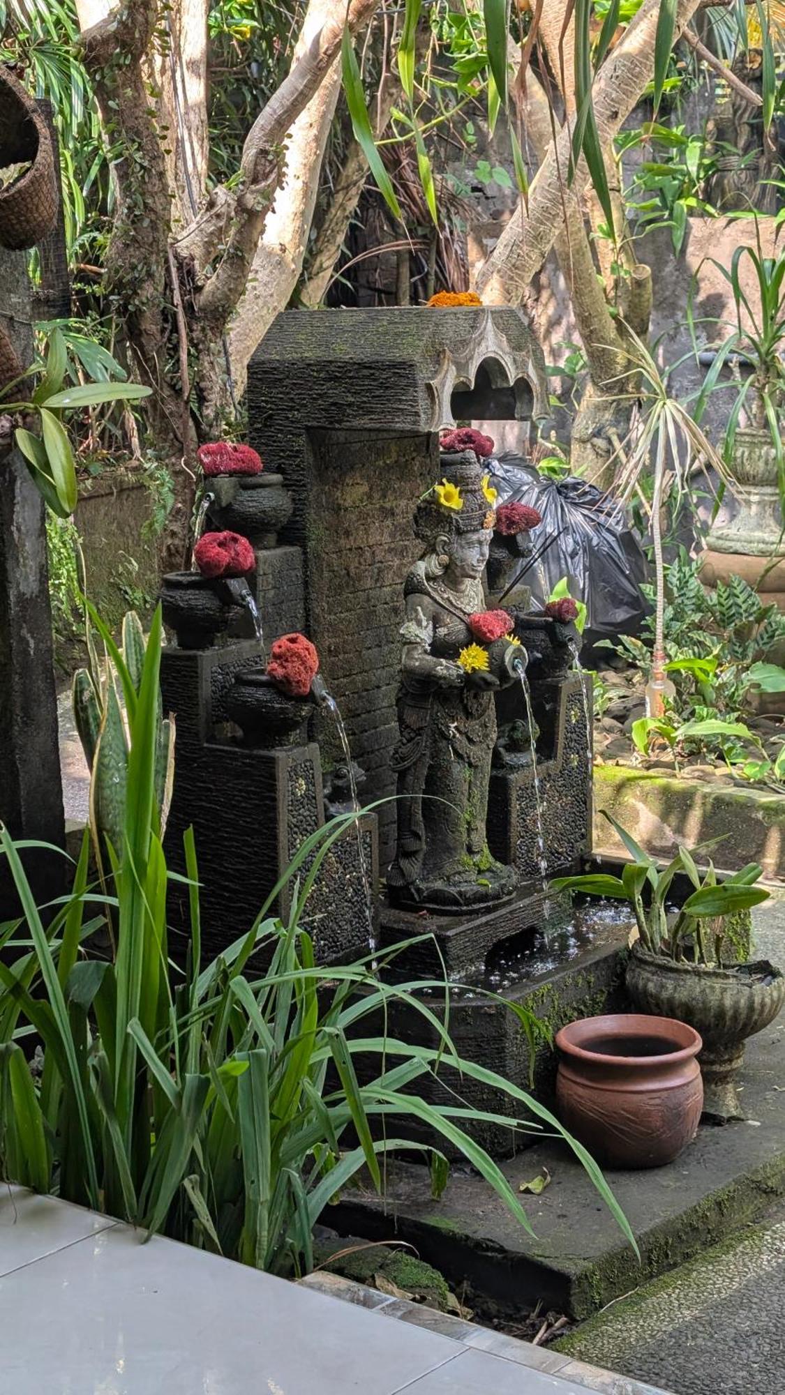 Krisda Ubud Guest House Dış mekan fotoğraf
